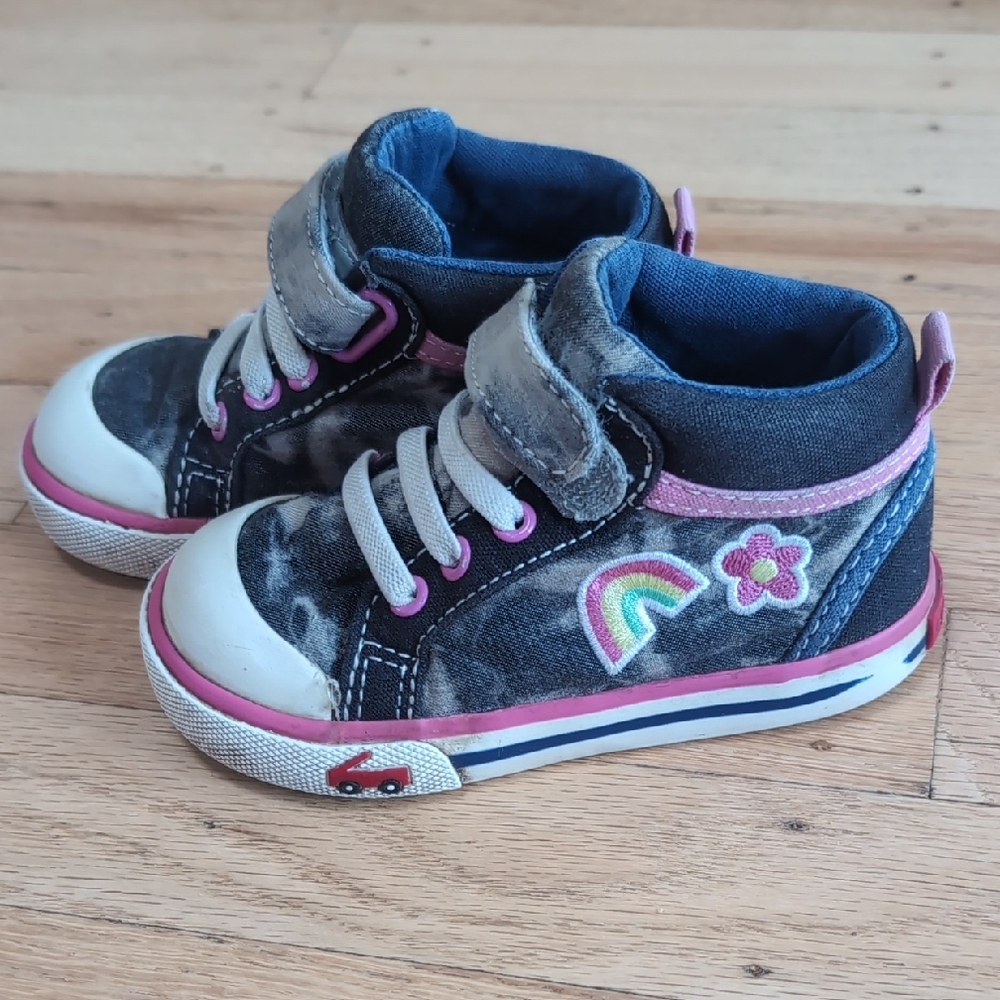 See Kai Run Denim Sneakers with Rainbow and Flower